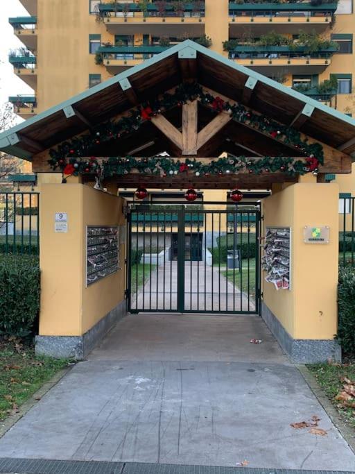 Apartment+Garage Near Novegro Exhibition/Linate Сеґрате Екстер'єр фото
